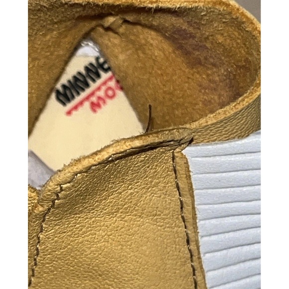VTG 80s Minnetonka Moccasins Infant Sz 2 Deer Suede w/ Box Leather Crib Shoe EUC - Picture 5 of 10